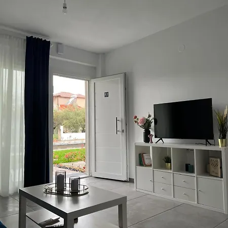 Blue Breeze Apart-danai B * Ofrínion