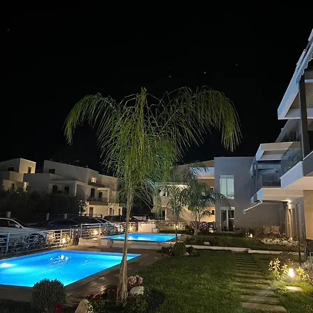 Blue Breeze Apart-danai B *