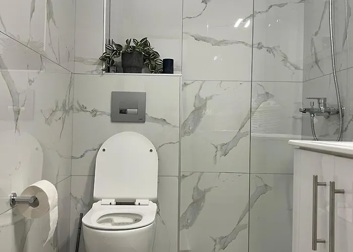 Blue Breeze Apart-danai B 公寓 *