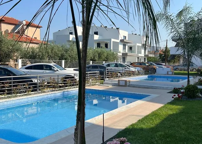 Blue Breeze Apart-danai B * Ofrínion